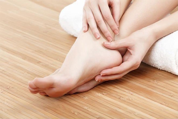 Gợi ý 3 cách trị nứt gót chân tại nhà hiệu quả từ chuối